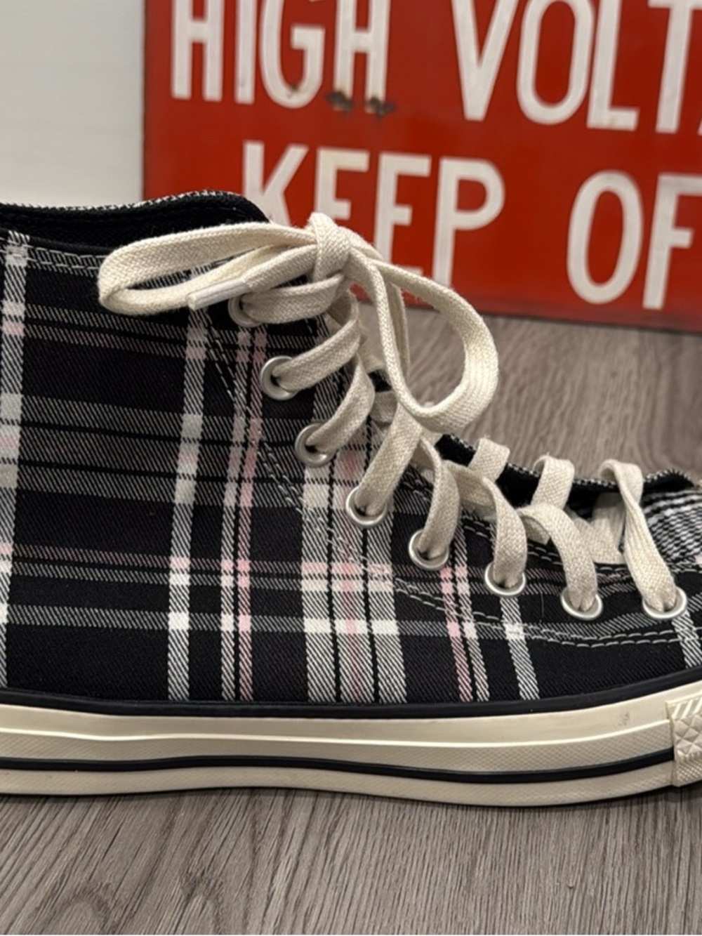 Converse Plaid & Houndstooth High Top Sneakers - Black, White, Pink - Picture 5 of 9